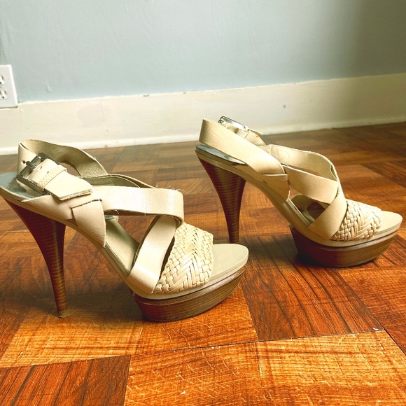 Michael Kors Shoes - Michael Kors Tan Heels